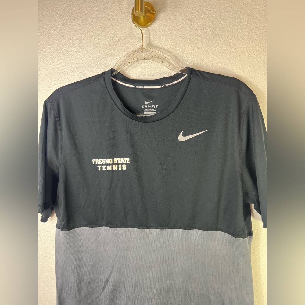 Nike UNISEX Fresno State University Tennis Black and Gray Dri-Fit Tee Sz L - Picture 3 of 11